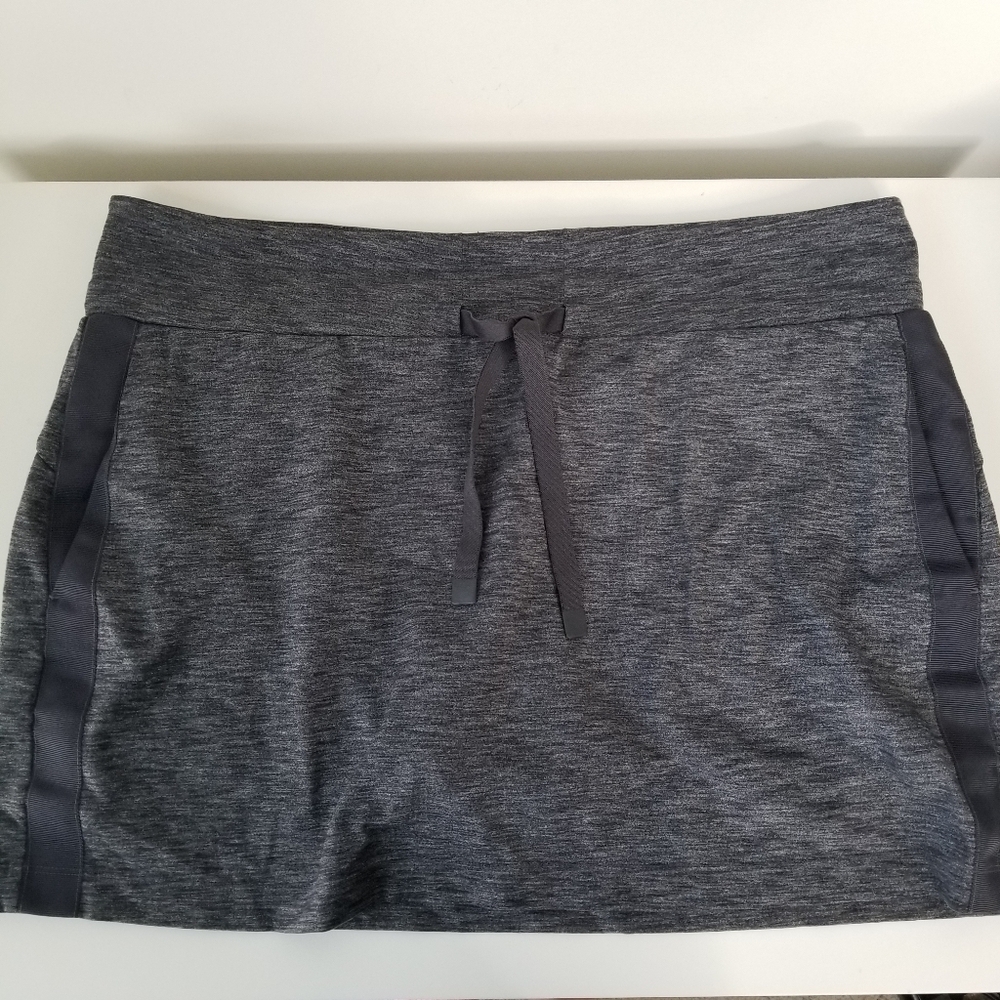 Athleta Metro Downtown Skort Gray Size XL Pockets Stretchy Comfort - Picture 7 of 15